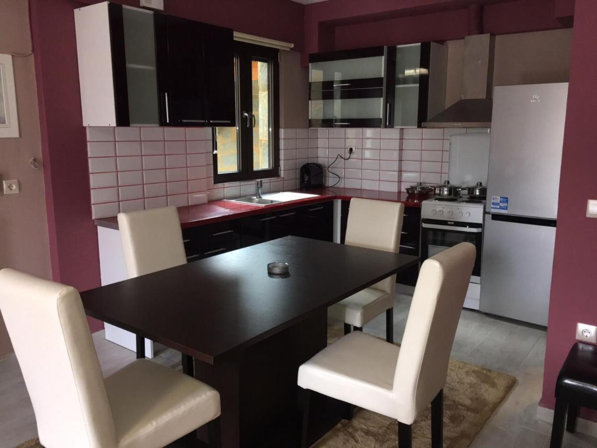 Archontiko Kirfis In Desfina Aparthotel Kültér fotó